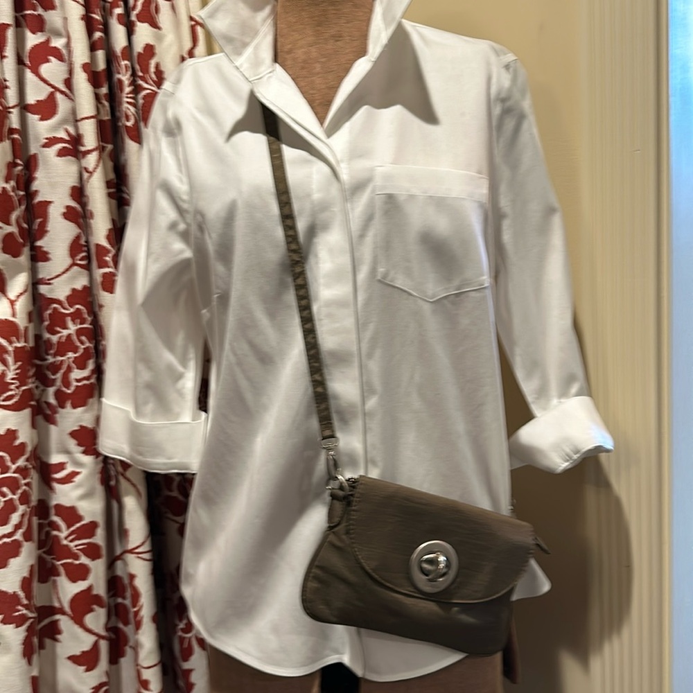 Light brown Baggallini crossbody, handbag, clutch, wallet.